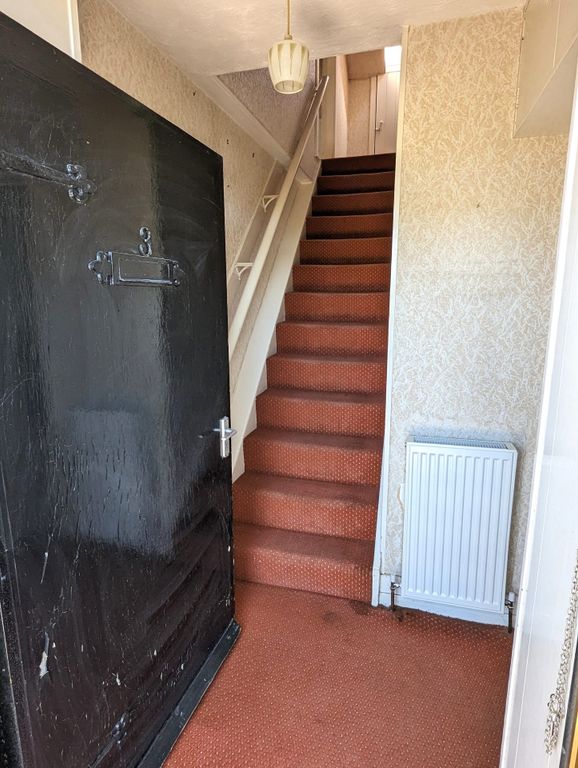 Property photo 3 of 25