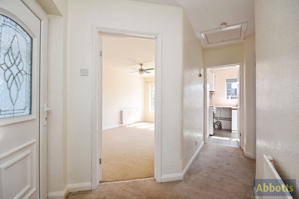 Property photo 2 of 17 Pbox-Img.Jpg
