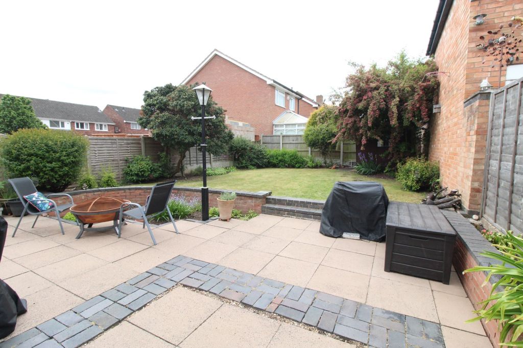 Property photo 2 of 14 Picture No. 12