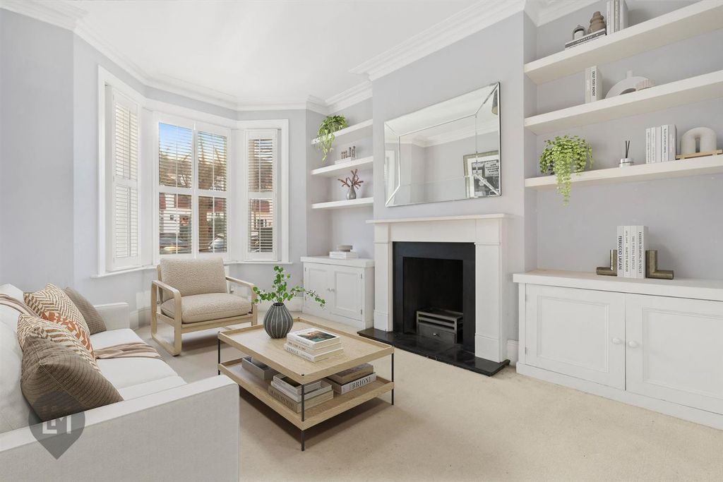 Property photo 2 of 7 Reception Room