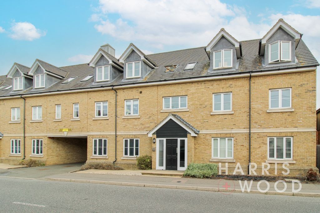 Property photo 1 of 9 4591130