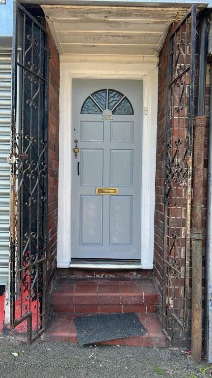 Property photo 2 of 17 Photo 2