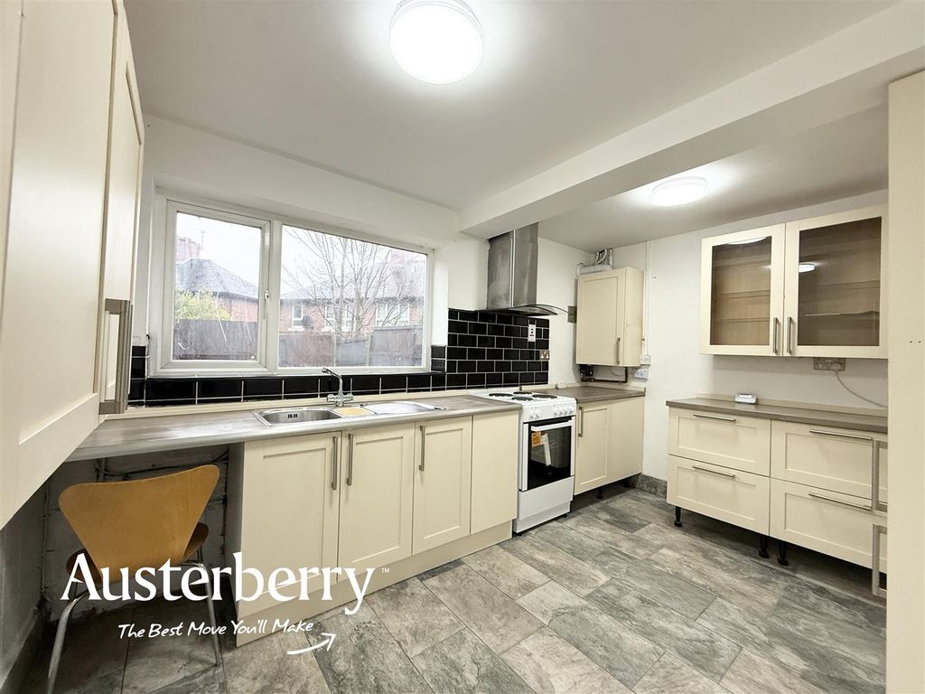 Property photo 3 of 10 Img_2360.Jpg