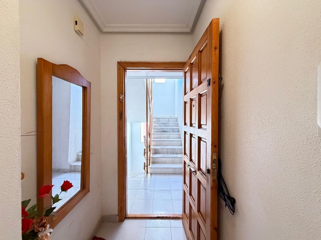 Property photo 3 of 45