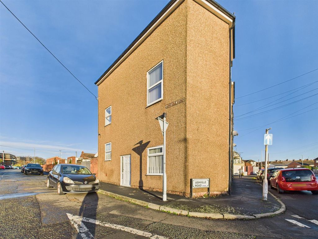 Property photo 1 of 18 Cam03604G0-Pr0191-Still020.Jpg