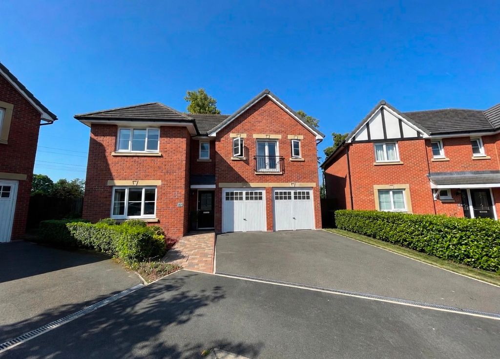 Property photo 1 of 33