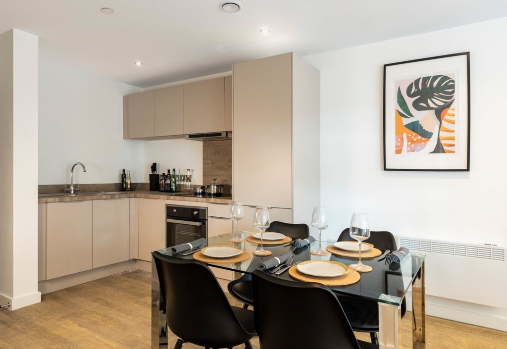 Property photo 3 of 12 Dining