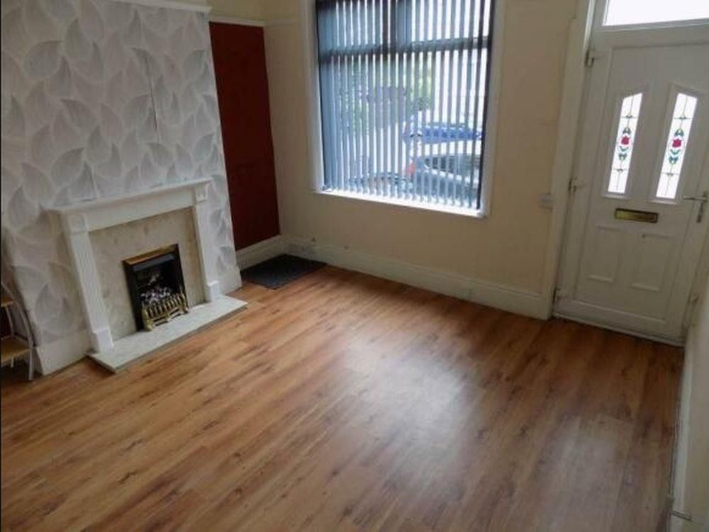 Property photo 2 of 9 2_Lge.Jpg