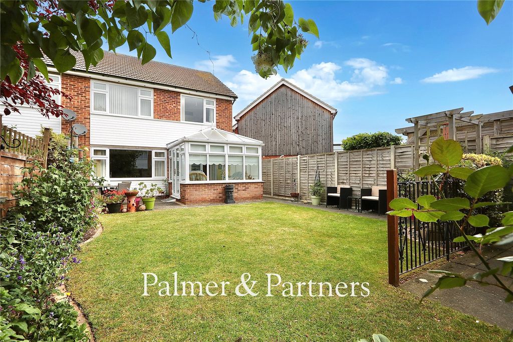 Property photo 2 of 31 Picture No. 02