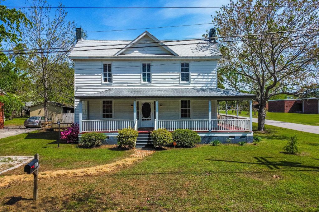 Property photo 1 of 30