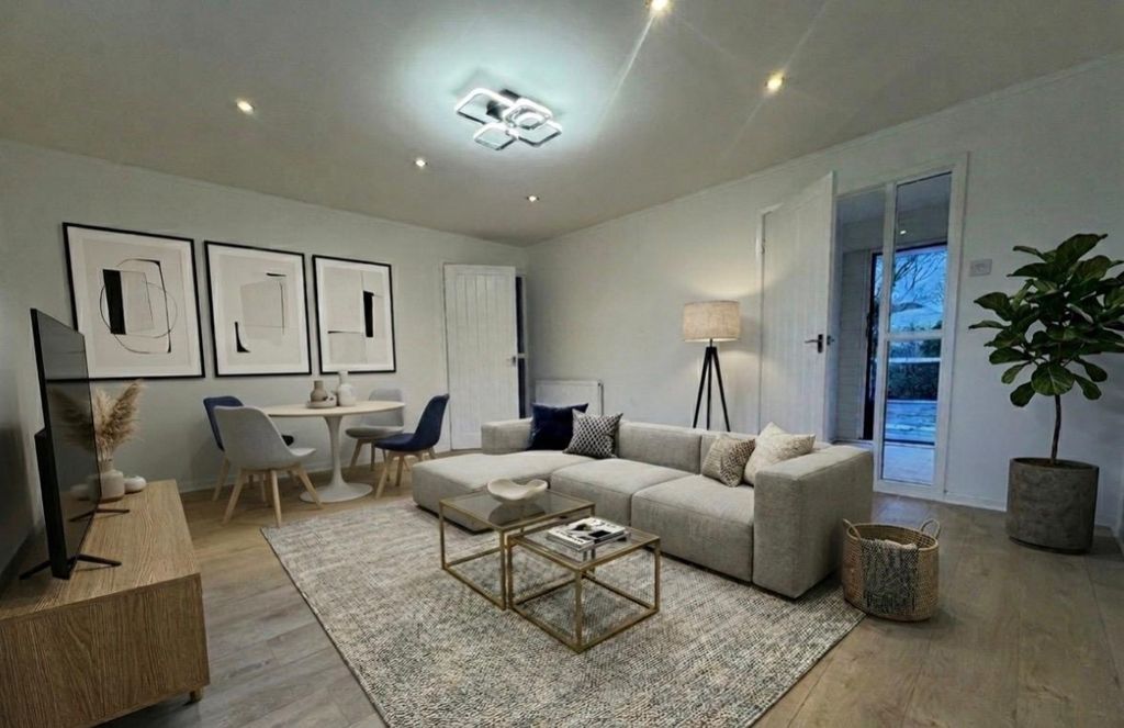 Property photo 2 of 5 Sheffield Best Estate Agent