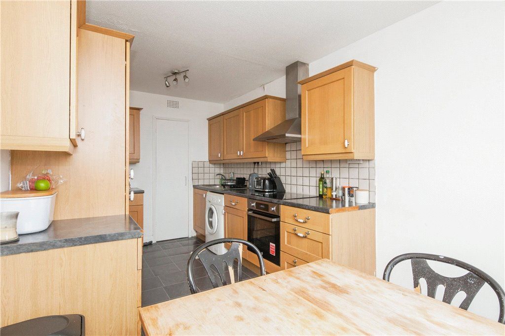 Property photo 2 of 23 Kitchen Diner