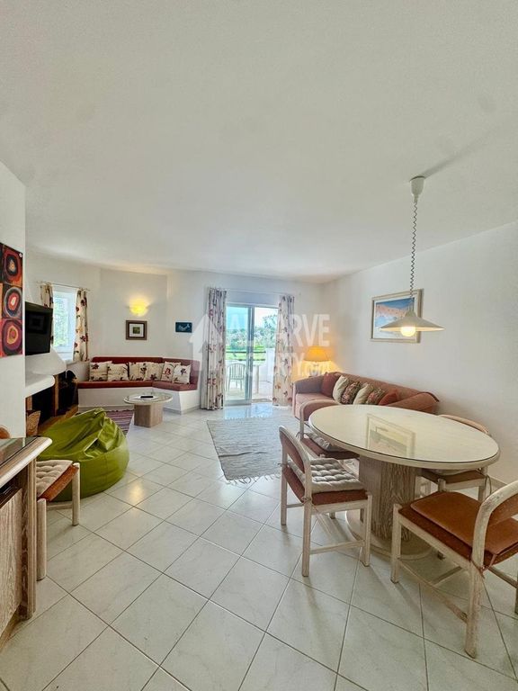 Property photo 2 of 35