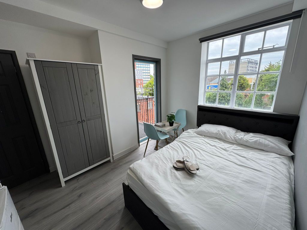 Property photo 2 of 4