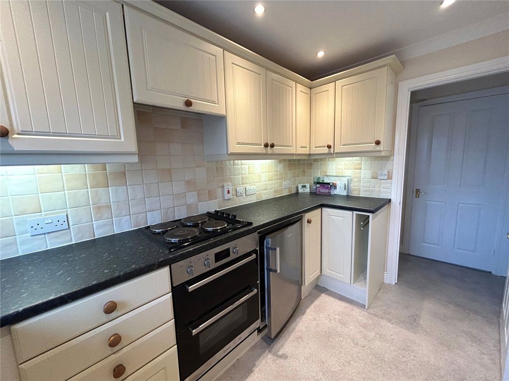 Property photo 2 of 9 Picture No. 07