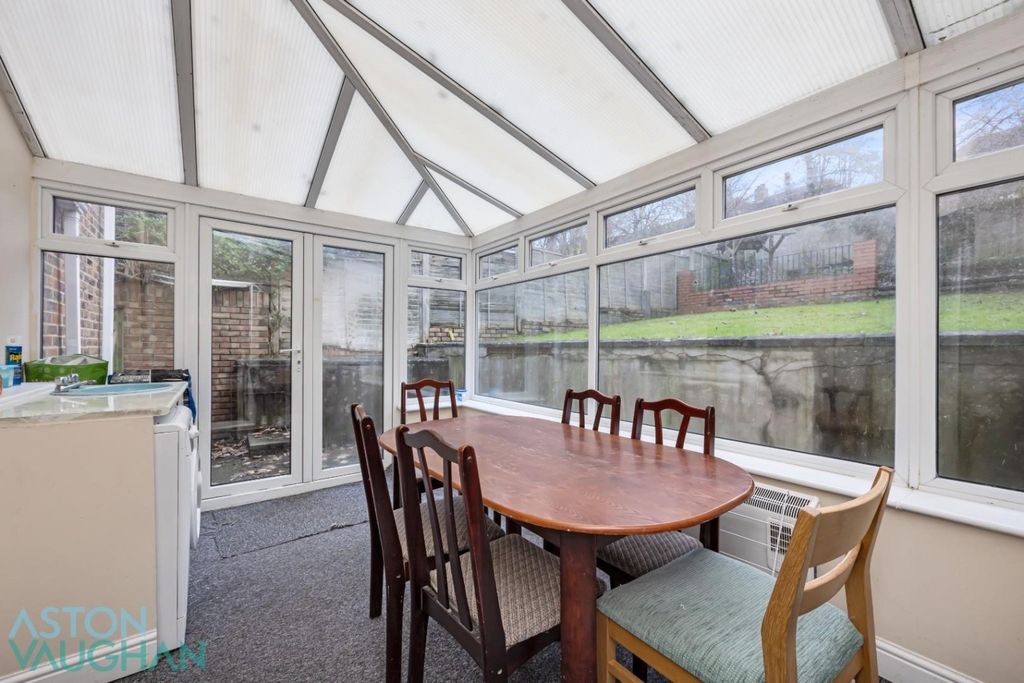 Property photo 3 of 3 4627802