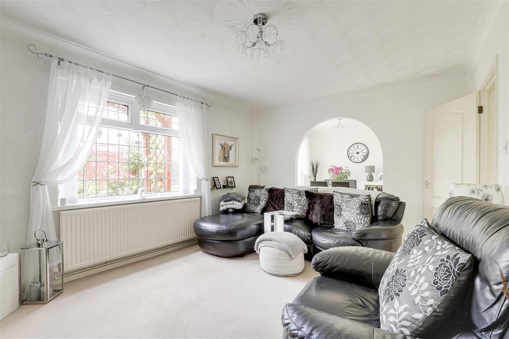 Property photo 3 of 19 15.Jpg
