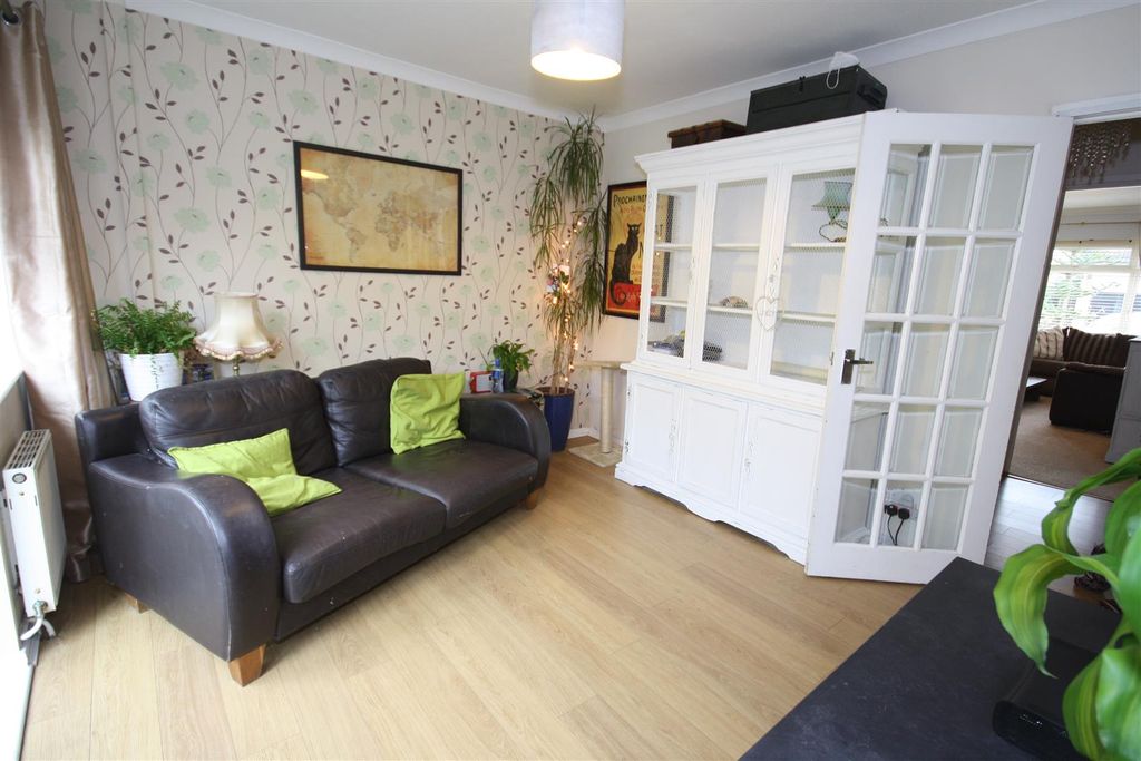 Property photo 3 of 11 Img_2928.Jpg