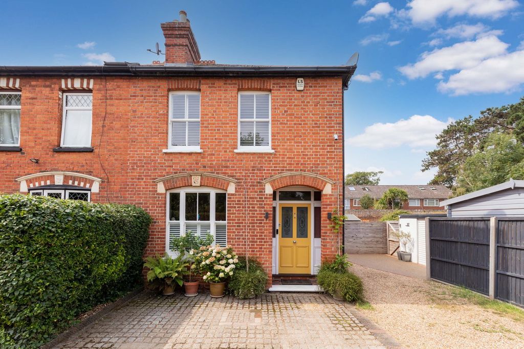 Property photo 1 of 23