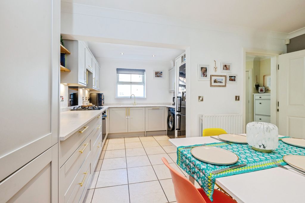 Additional image 4 of 4 bed semi-detached house for saleHodson Close, Skellingthorpe LN6