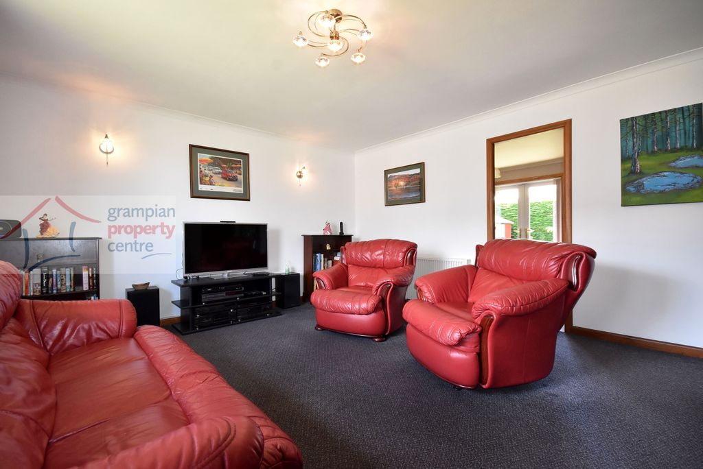 Property photo 3 of 24 Lounge 2 .Jpg