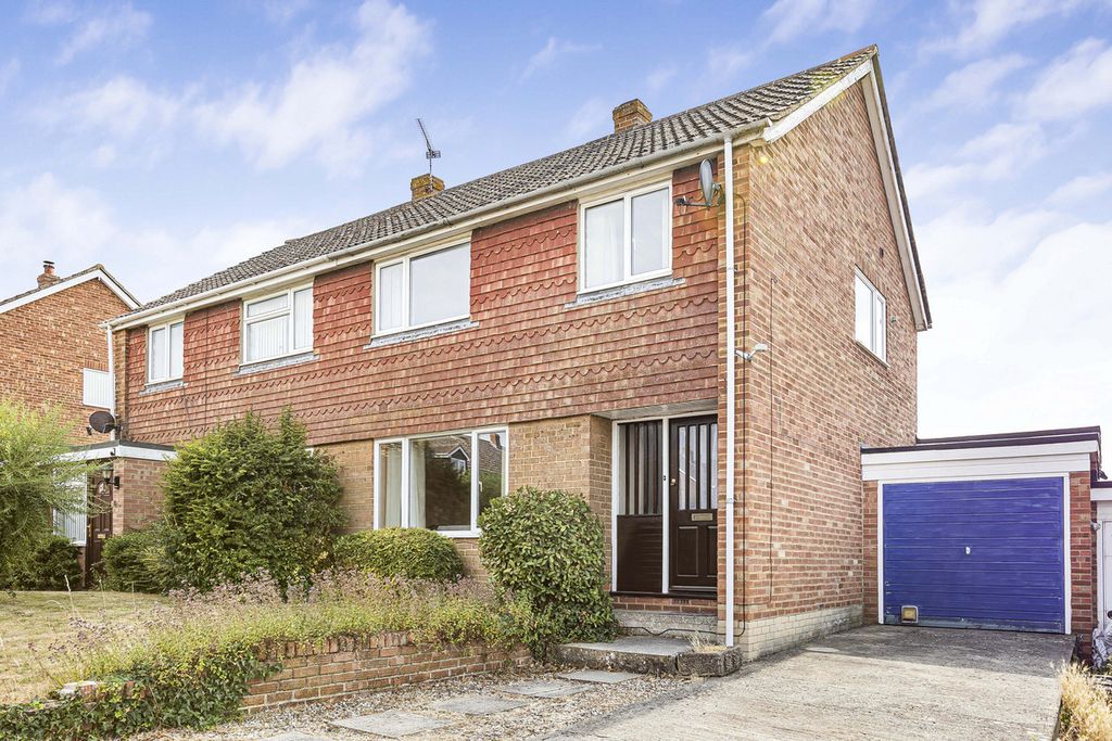 Property photo 1 of 19