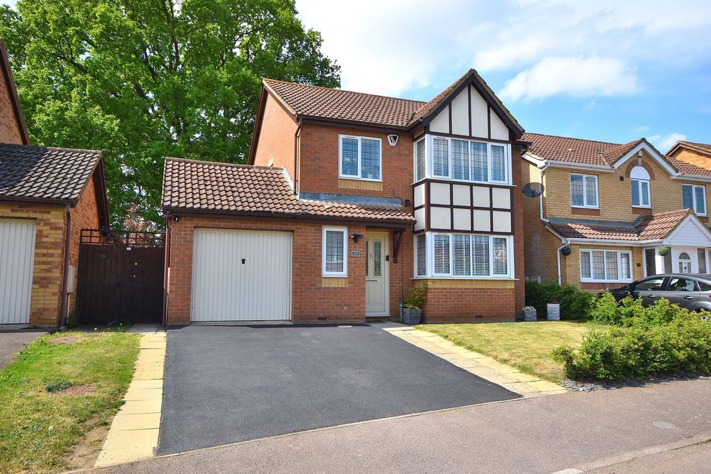 Property photo 1 of 24