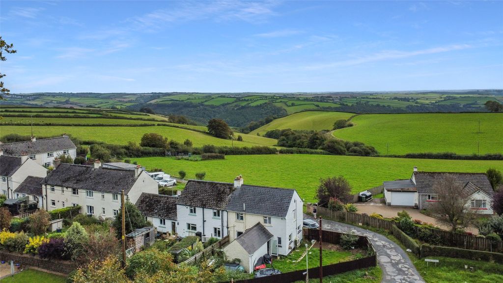 Property photo 2 of 12 Picture No. 04