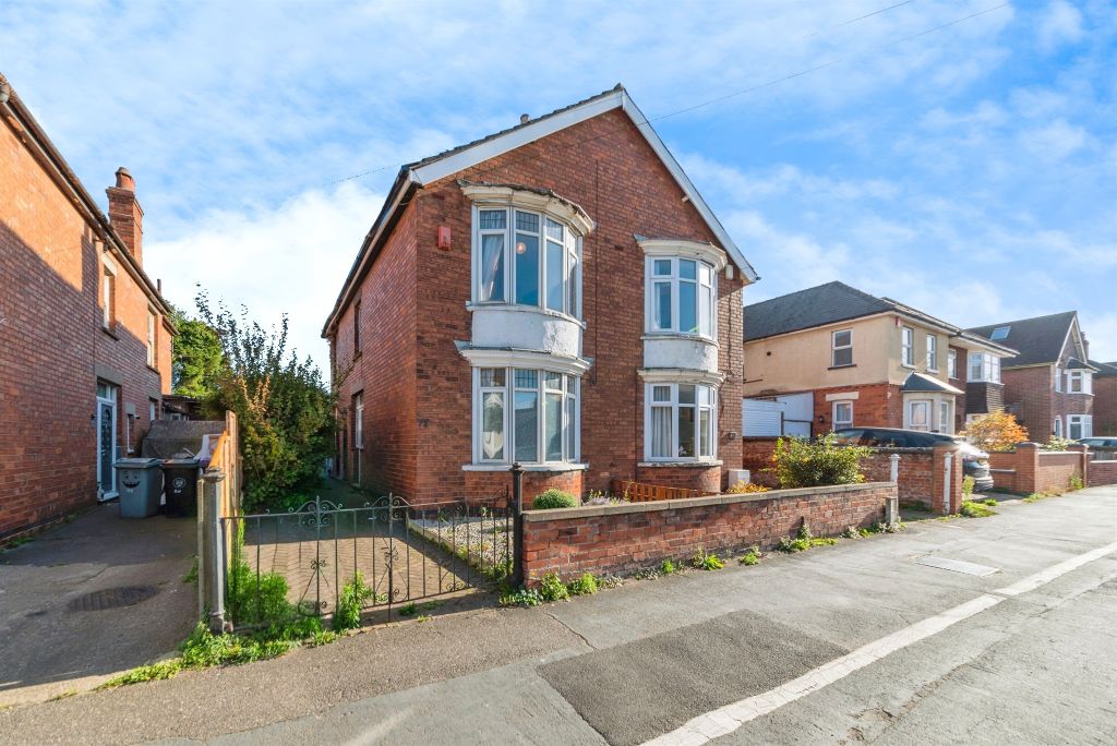 Property photo 1 of 17