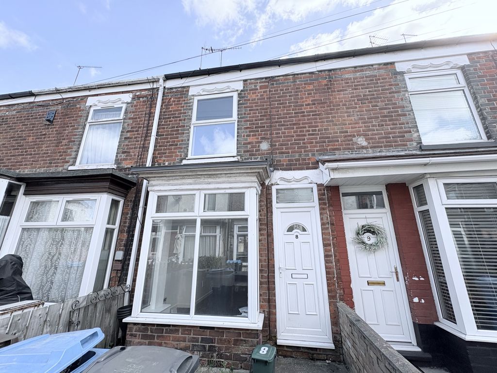 Property photo 1 of 7 Two Bedroom Terrace House