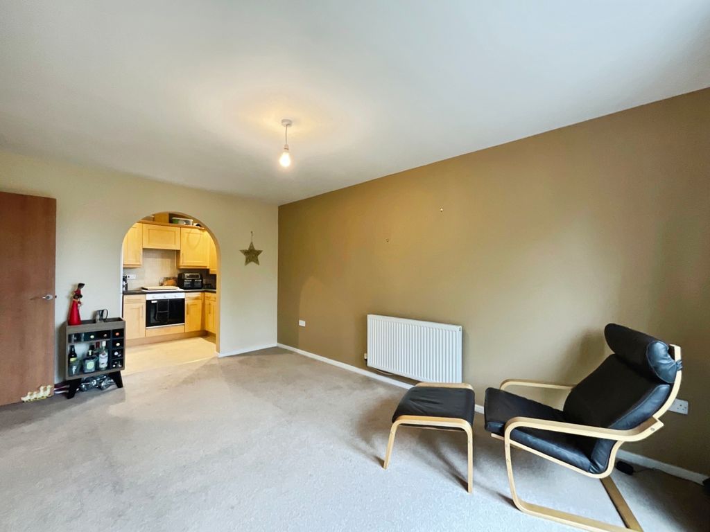 Property photo 2 of 10 Ef0A3c58-12-4750-Ab4B-6Cf93F5A700C-674-00000066DC193964