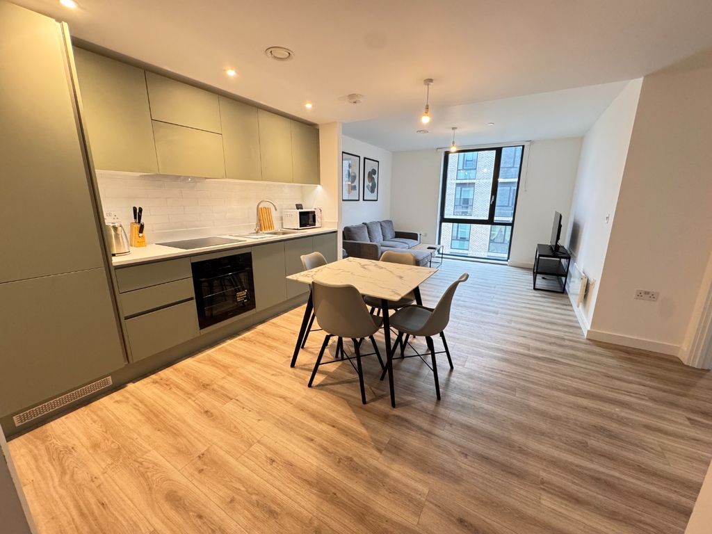 Property photo 2 of 18 4762171