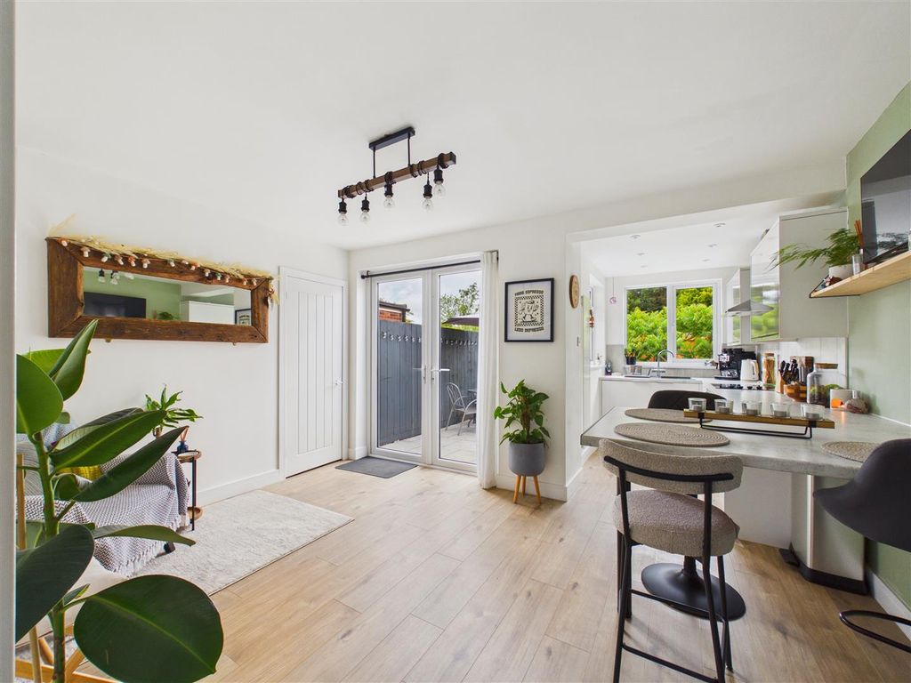Property photo 3 of 13 Open Plan Kitchen