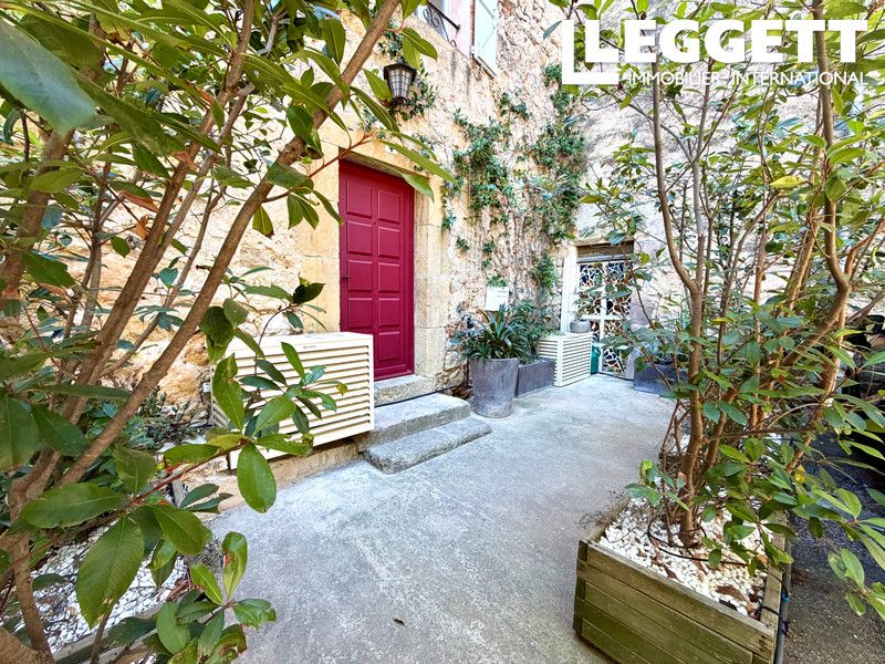 Property photo 2 of 10