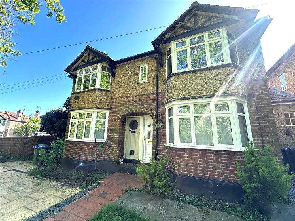 Property photo 1 of 9 Coopers Estate Agents
