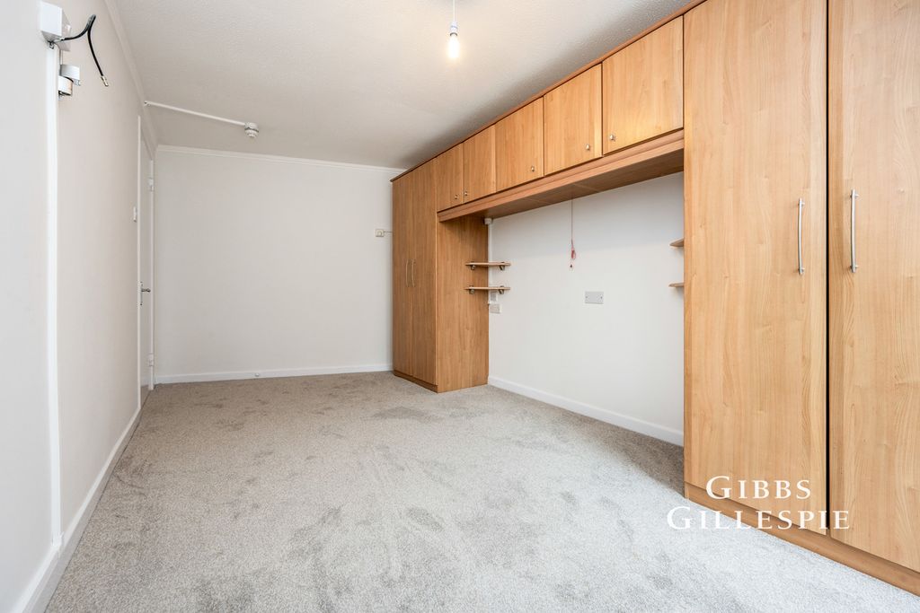 Property photo 2 of 10 Photo