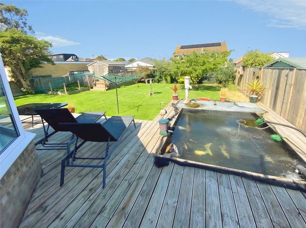 Property photo 2 of 27 Picture No. 53