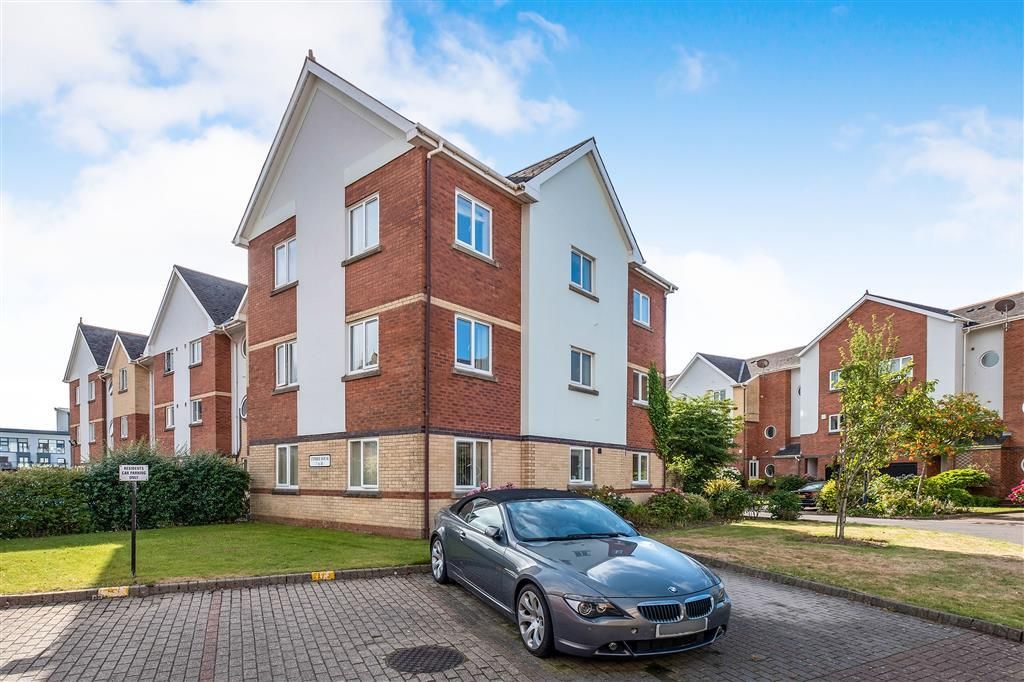 Property photo 1 of 8 Front