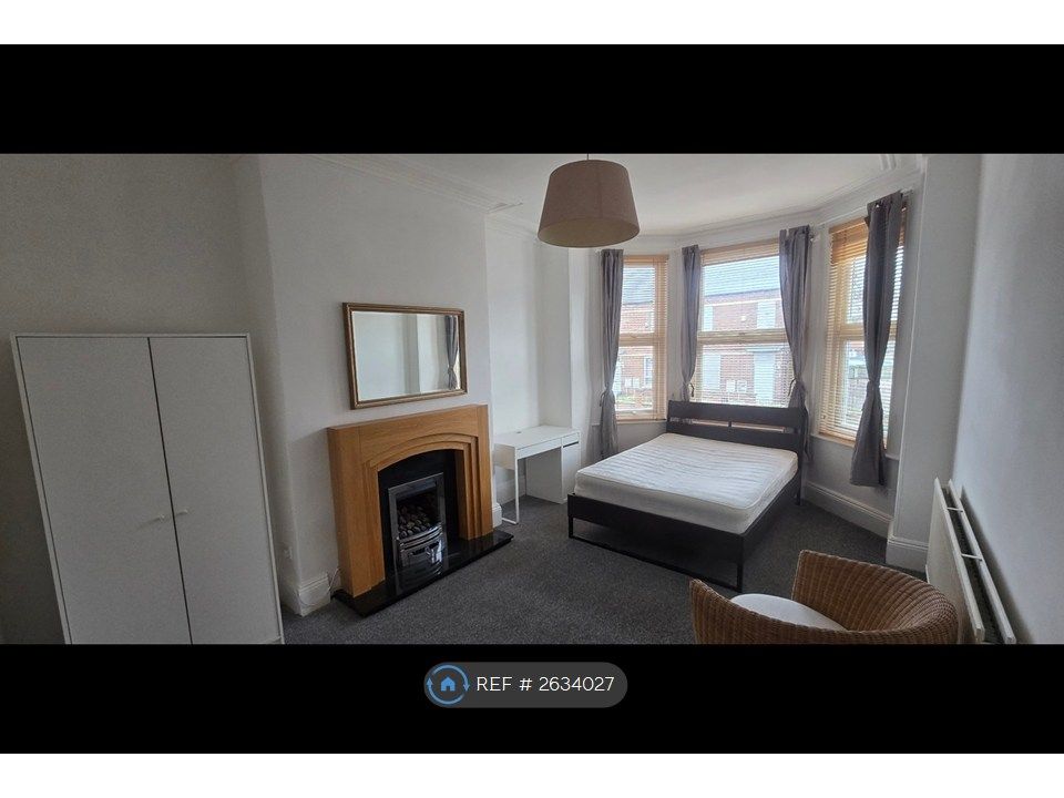 Property photo 1 of 9 Room 1