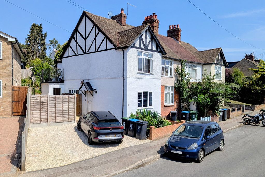 Property photo 1 of 29