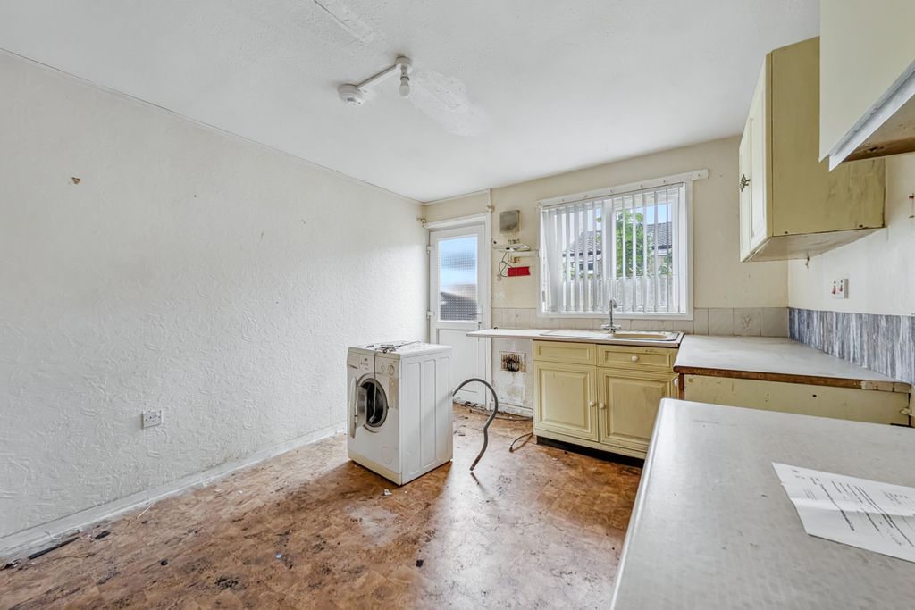 Property photo 3 of 13 26 Elliott Drive, Felling, Gateshead, Tyne And Wear, Ne10 9Qy
