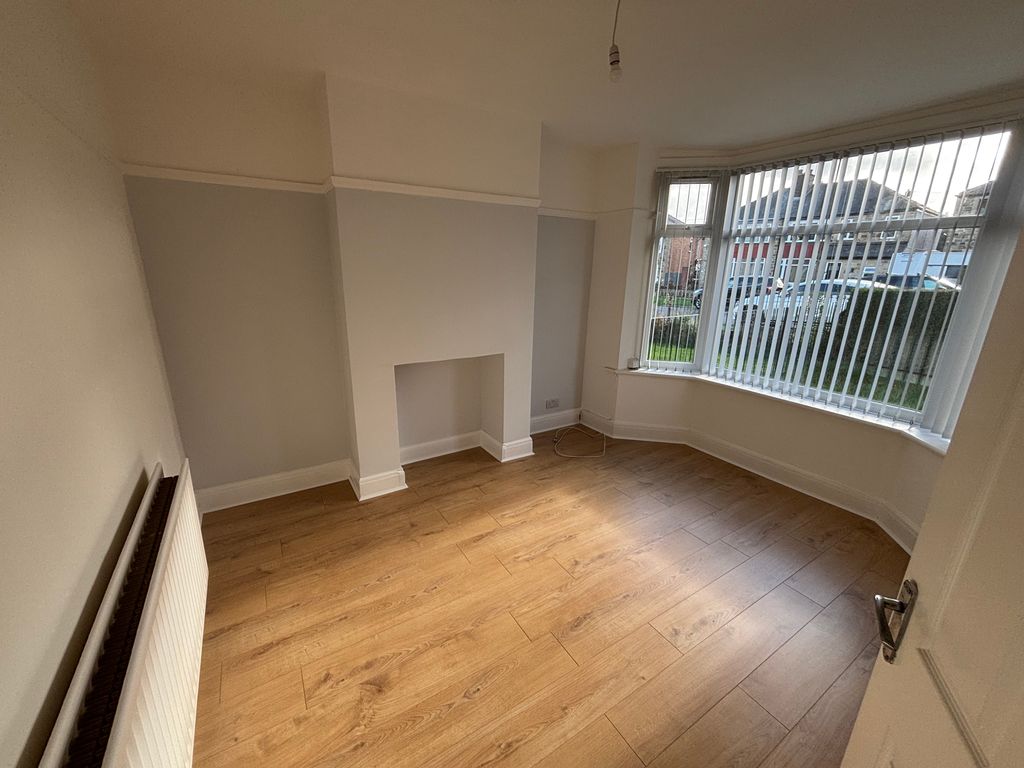 Property photo 1 of 12 Image