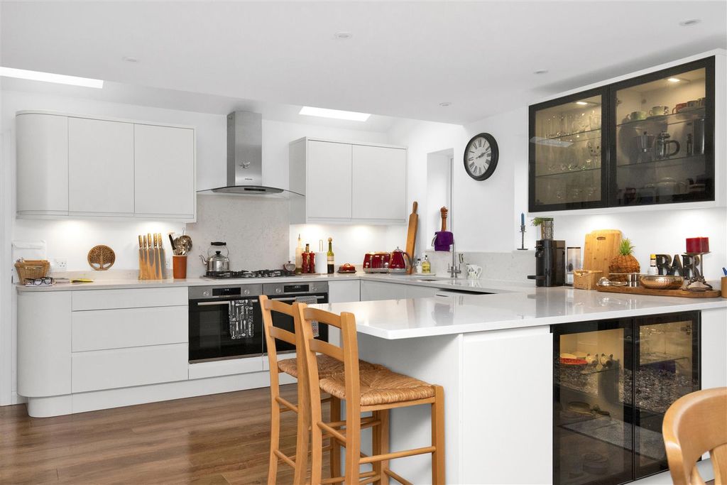 Property photo 3 of 27 851A3771.Jpg