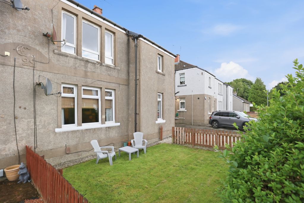 Property photo 1 of 26