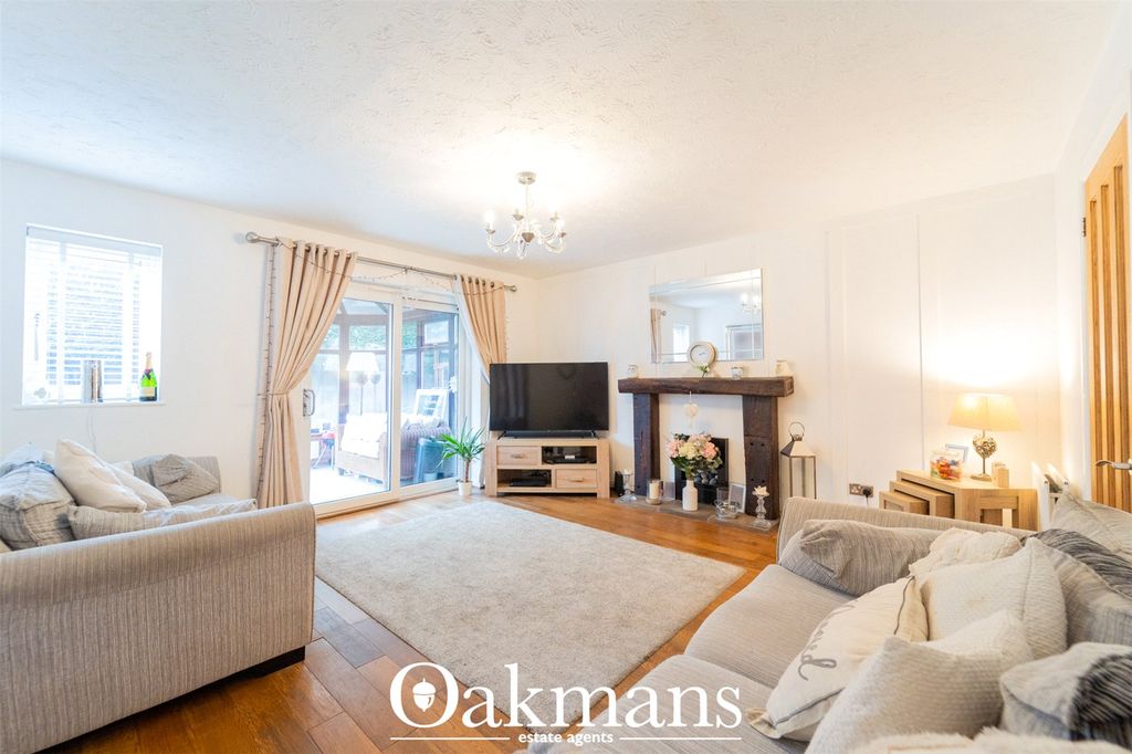 Property photo 3 of 28 Picture No. 18