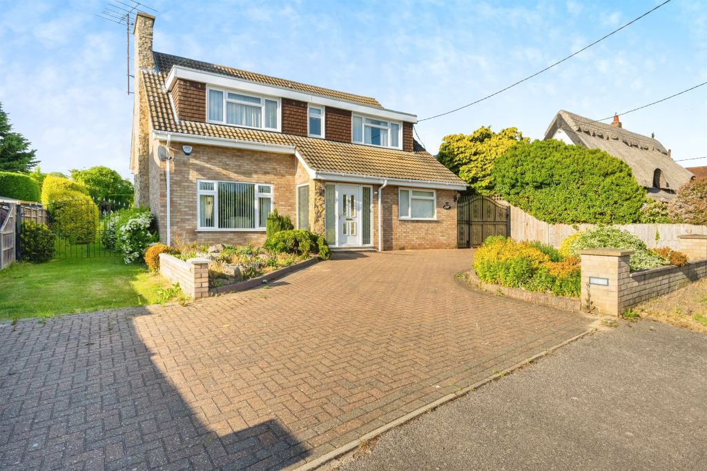 Property photo 2 of 19