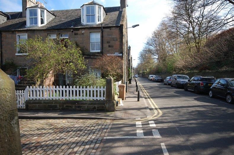 Property photo 3 of 20