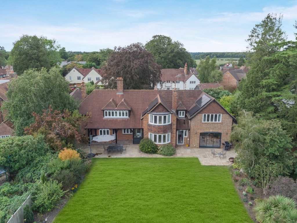 Property photo 2 of 25 Picture No. 13