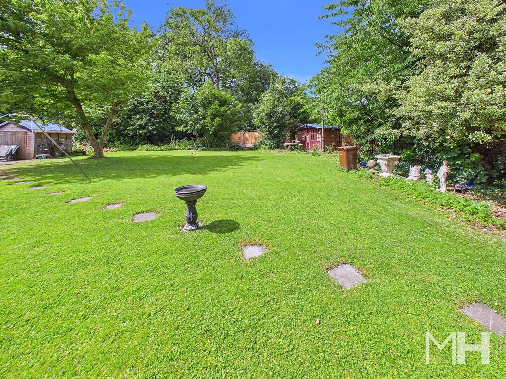 Property photo 2 of 30 Rear Garden