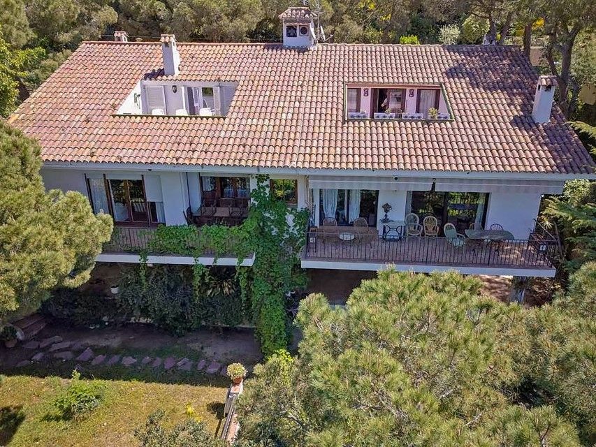 Property photo 1 of 30